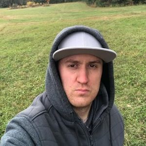 Meet your Posher, Tom